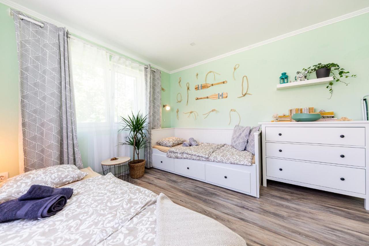 Berrybay Holidayhome Balatonkeresztúr Dış mekan fotoğraf